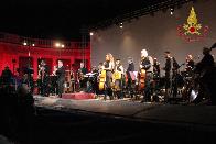 L'Aquila, i Vigili del Fuoco al concerto dedicato al decennale del sisma del 6 aprile 2009
