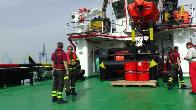 Ancona, esercitazione antincendio a bordo di una nave