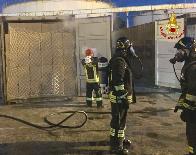 Ancona, incendio in area portuale