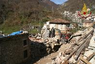 Ascoli Piceno, prosegue la rimozione delle macerie a Capodacqua