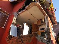 Avellino, esplosione all'interno di una civile abitazione nel comune di Grottolella
