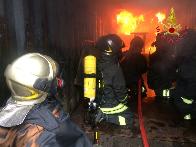 Biella, addestramento antincendio in ambienti confinanti Biella-Treviso