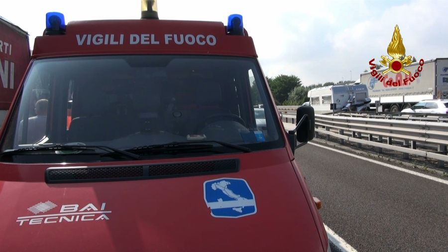Bologna, incidente stradale sulla A14 
