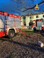Bologna, incendio casolare abbandonato in localit San Giorgio in Piano