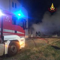Bologna, incendio camper a San Giovanni in Persiceto