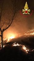 Como, incendio boschivo nel comune di Liro 