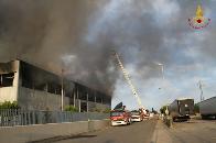 Incendio di un'industria a Empoli