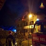 Varese, incendio abitazione nel comune di Leggiuno
