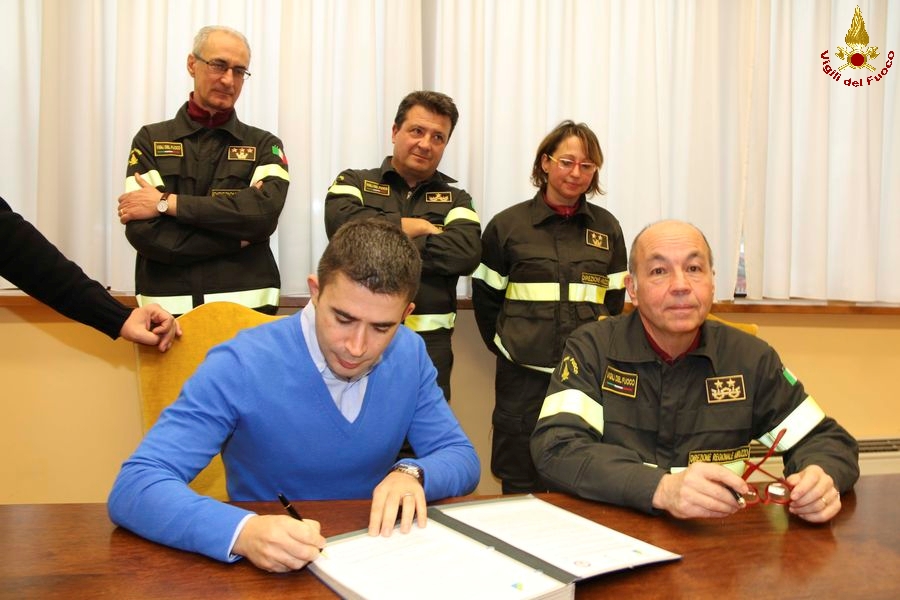  L'Aquila, firmato accordo quadro tra i Vigili del Fuoco e Regione Abruzzo