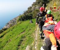 La Spezia, due interventi dei Vigili del Fuoco in soccorso di escursioniste infortunate