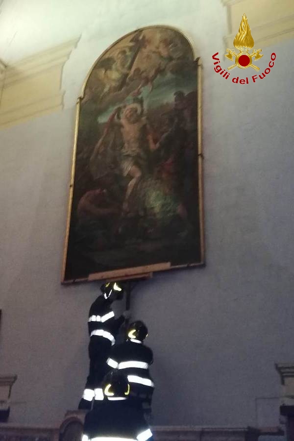 Latina, messo in sicurezza un importante dipinto nella chiesa di San Bartolomeo a Sezze