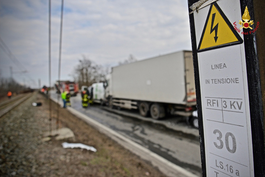 Vigili del Fuoco impegnati per incidenti stradali - Torino