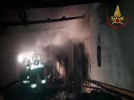 Macerata, incendio locale garage nel comune di Porto Recanati