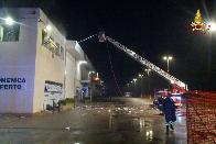  Padova, esplosione in un centro commerciale a Sant'Angelo di Piove di Sacco 