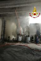 L'incendio del silos in un'azienda agricola di Rovigo