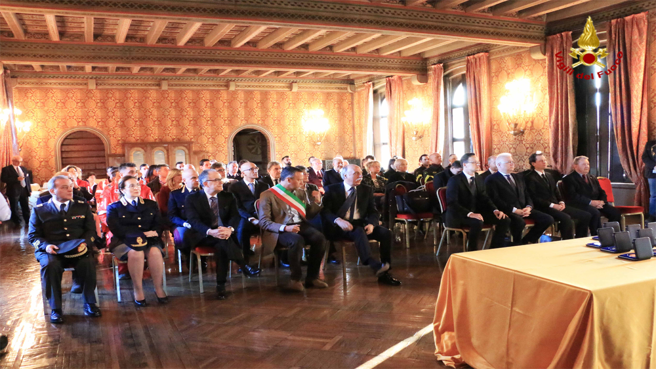 Verona, Il Ministro del Commercio e degli Affari Esteri ungherese alla commemorazione delle vittime dell'incidente stradale del 20 gennaio u.s.