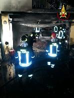 Vicenza, incendio nel garage di un'abitazione bifamiliare nel comune di Cornedo