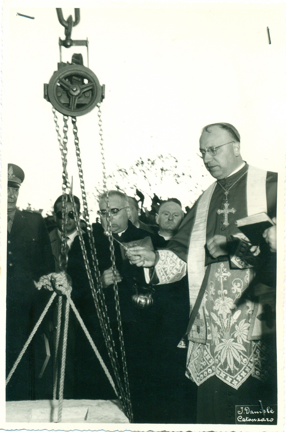 CZ_storia_32.jpg Storia