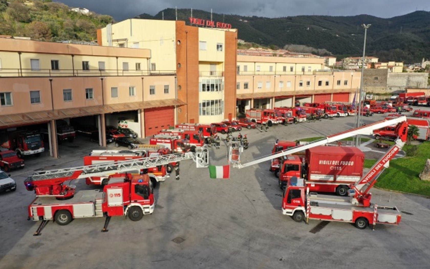 Comando Salerno VVF.jpg Comando Salerno VVF