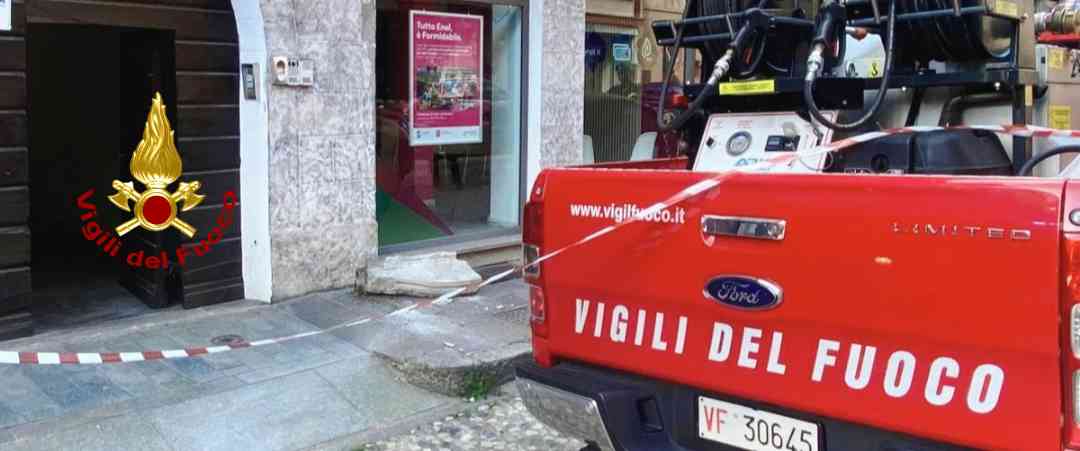 Distacco elementi costruttivi a Gattinara (VC)