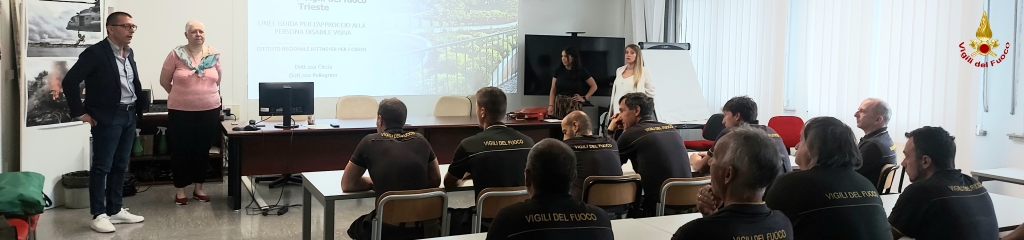 Tecniche di orientamento e mobilità delle persone cieche: i Vigili del fuoco incontrano i tecnici dell’Istituto Rittmeyer di Trieste