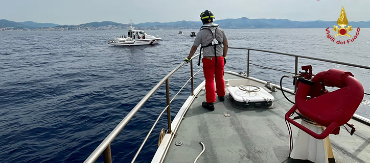 Soccorsa imbarcazione a largo di Genova