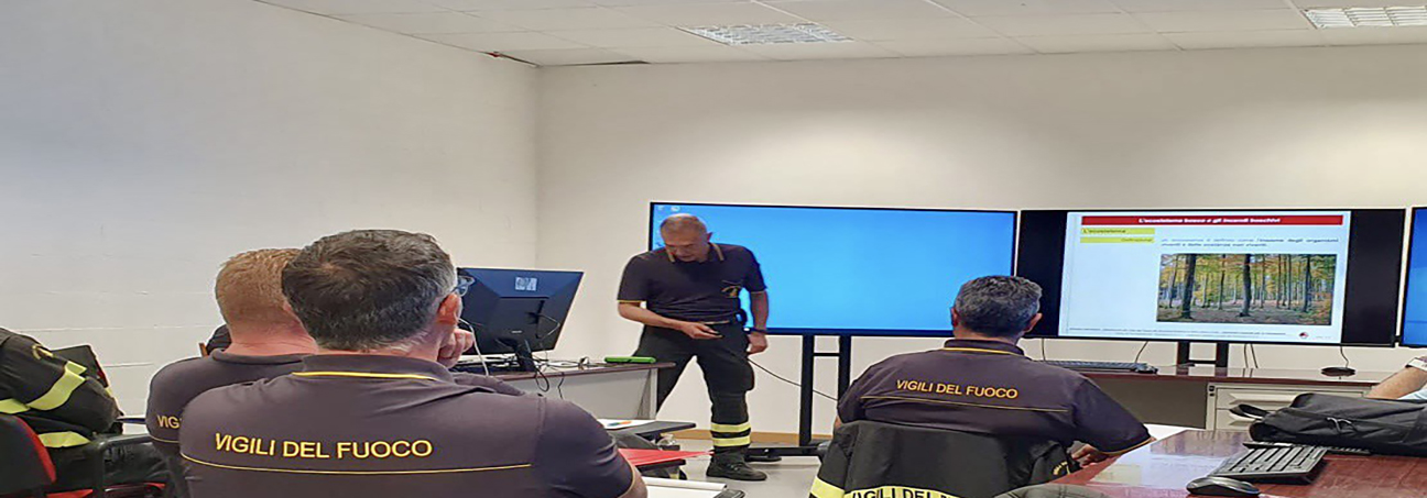 PADOVA, DUE GIORNATE DI ADDESTRAMENTO PER I DIRETTORI DELLE OPERAZIONI DI SPEGNIMENTO DEI VIGILI DEL FUOCO
