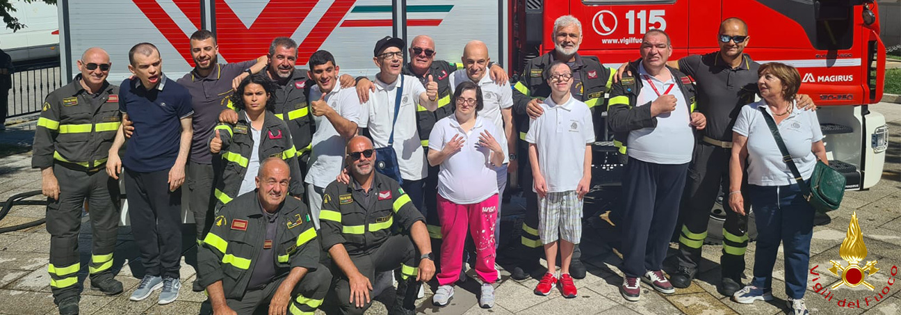 Berchidda: i Vigili del Fuoco in piazza