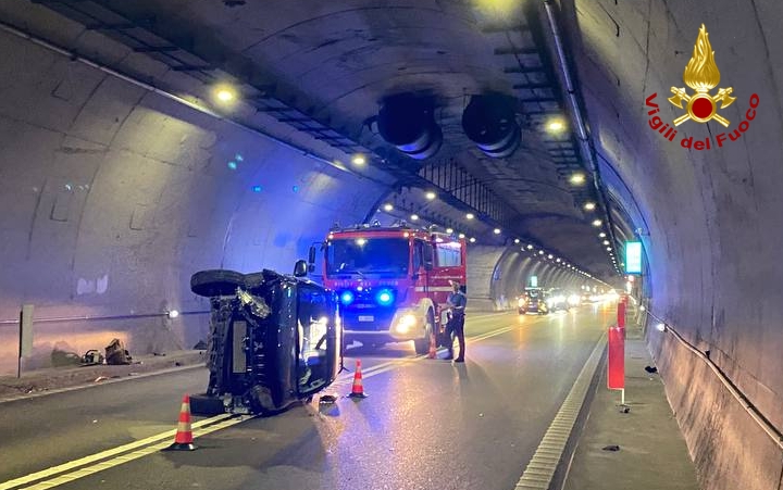 Incidente stradale in loc. Macchietto