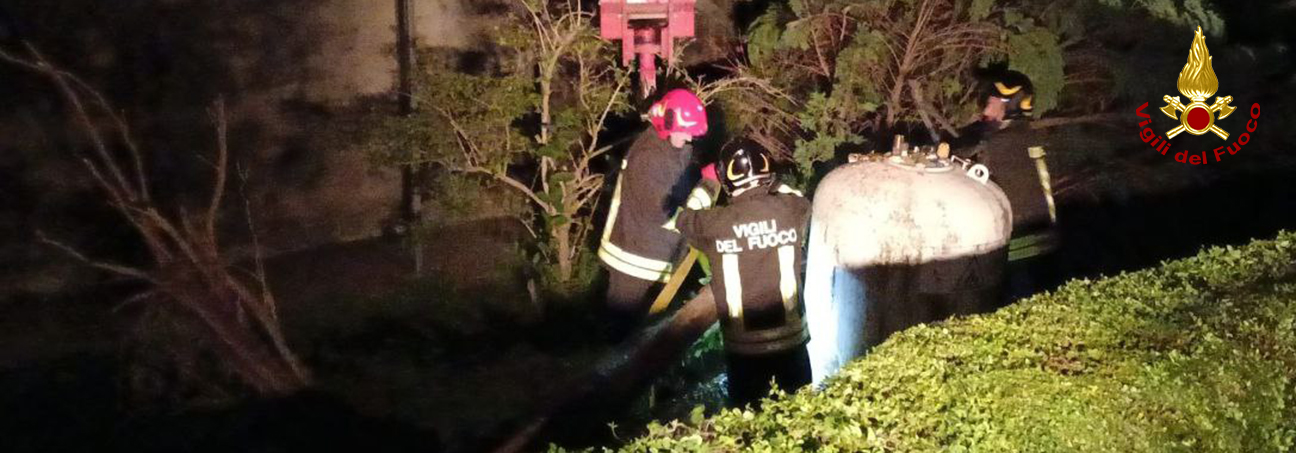 Cerea, albero cade su un serbatoio di GPL