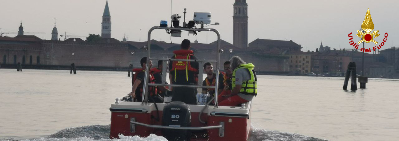 Rovigo, patente nautica per dieci Vigili del fuoco
