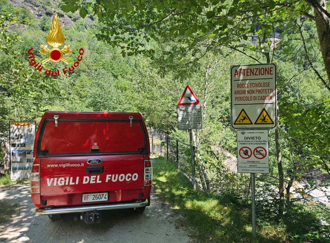 Doppio intervento per i vigili del fuoco del Verbano Cusio Ossola