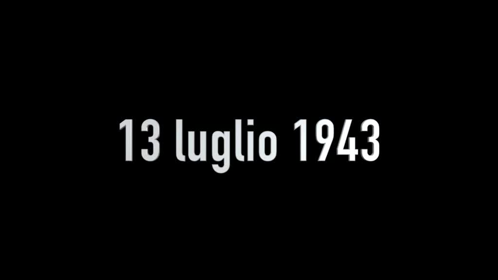 13 luglio 1943, opera dei vigili del fuoco dopo il tremendo bombardamento che fece 792 vittime.mp4