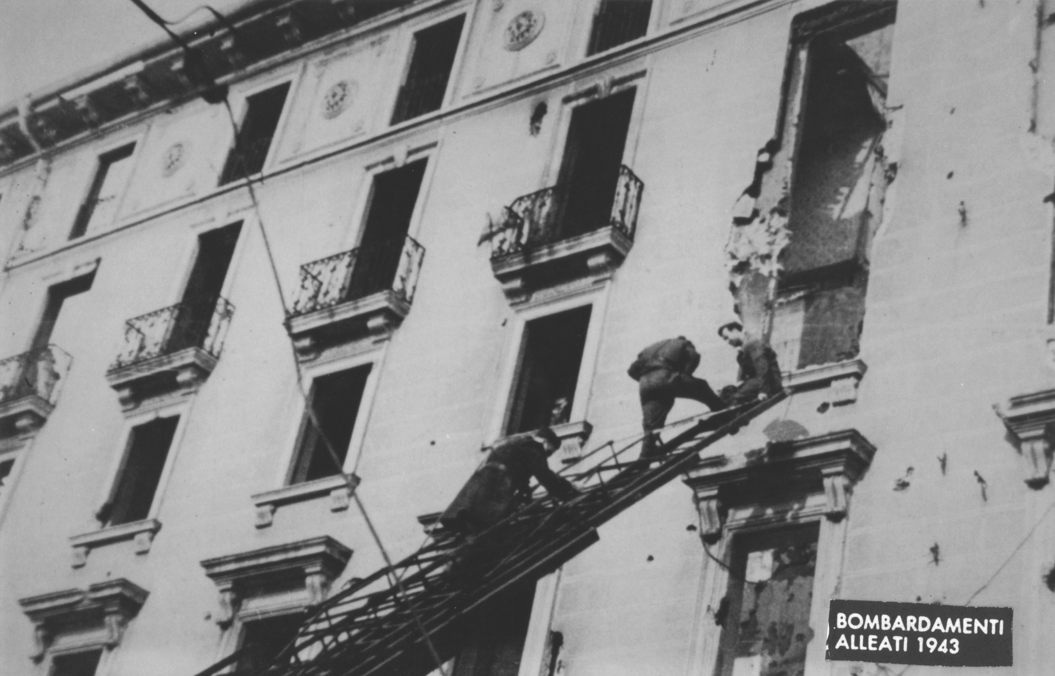 Bombardamenti Alleati nel 1943