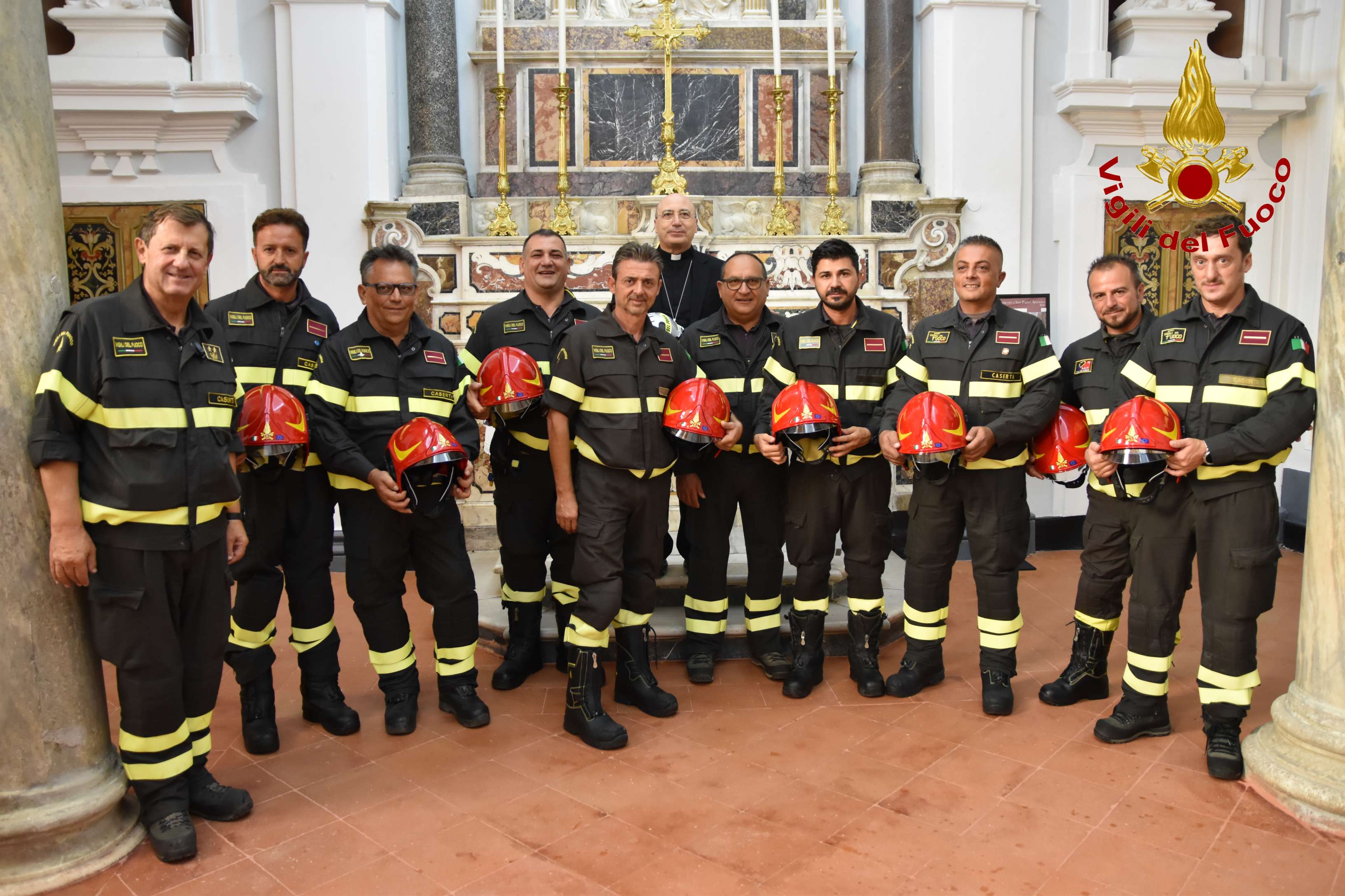 Benedizione dei Caschi Rossi dei neo Caposquadra