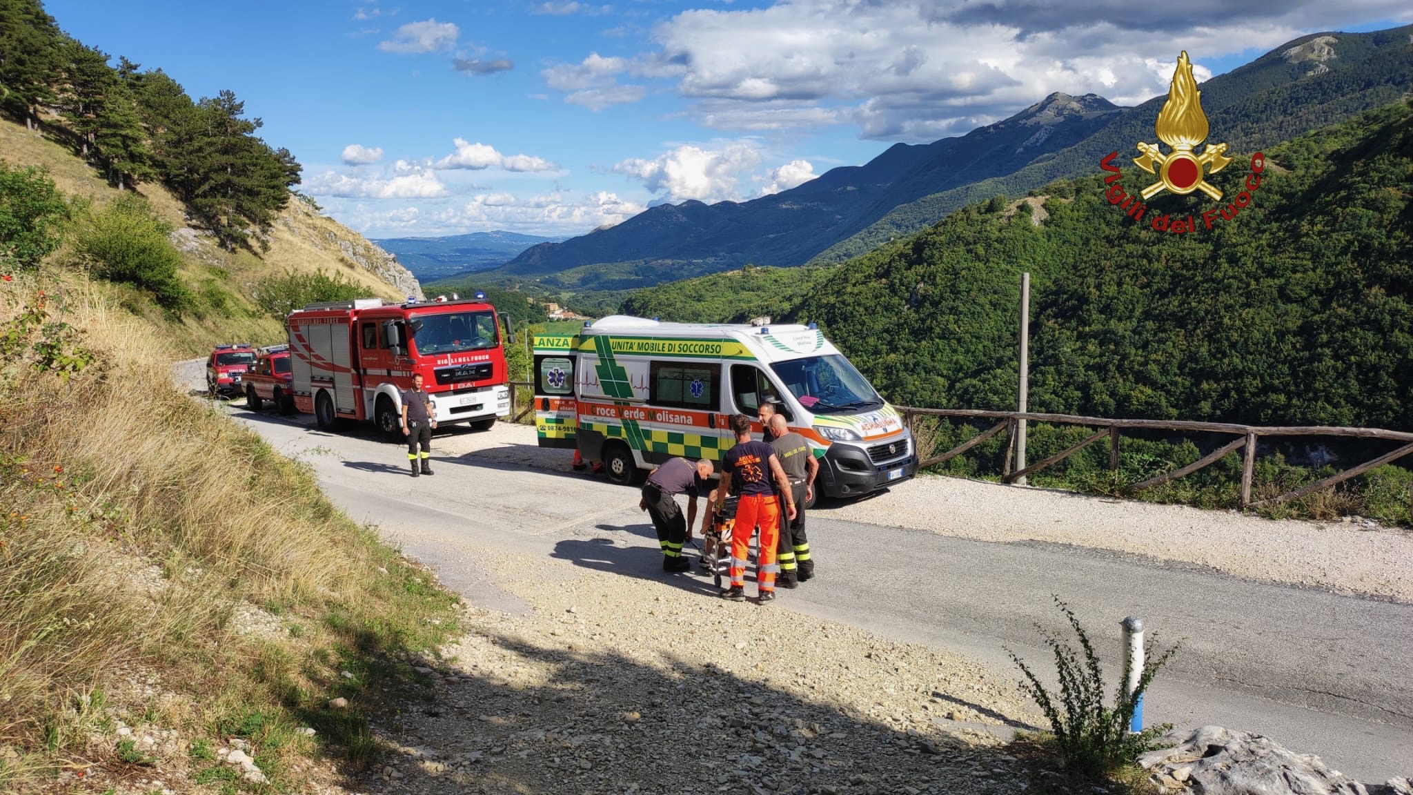 I Vigili del fuoco salvano una turista caduta a Roccamandolfi