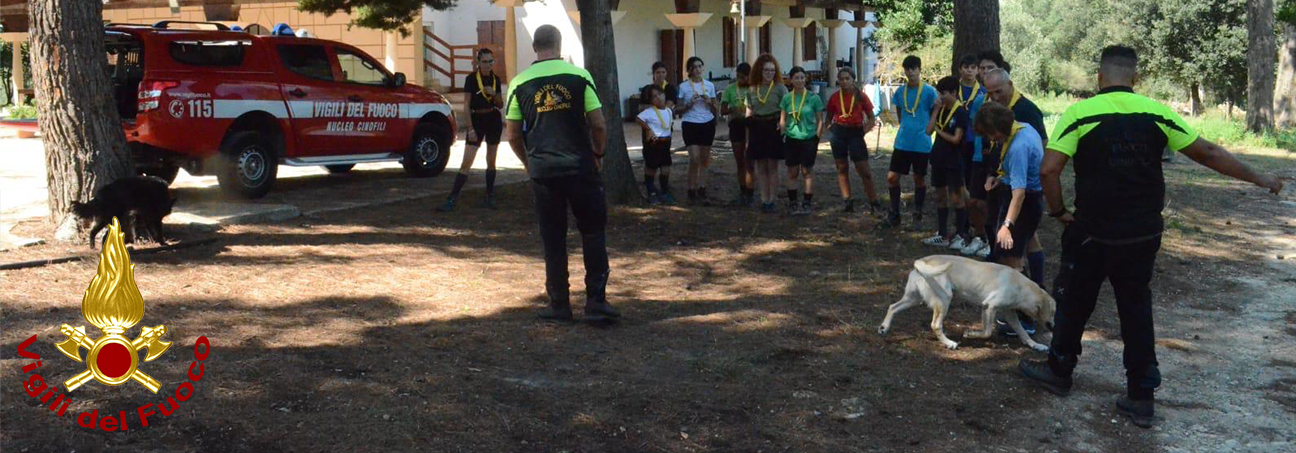 SOCCORSO E MANI ABILI: le unità cinofile del Comando partecipano a una giornata nel Campo di competenza nazionale per Esploratori e Guide AGESCI