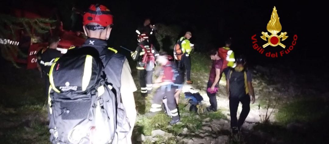 Escursionisti in difficoltà salvati dai Vigili del fuoco all’alpe Devero