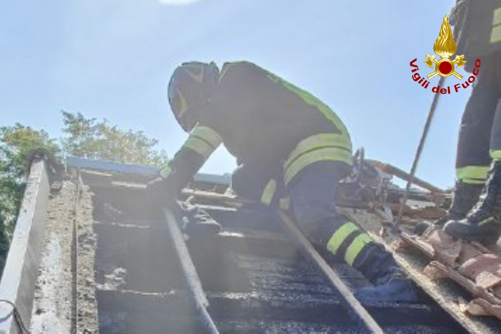 Incendio tetto ventilato