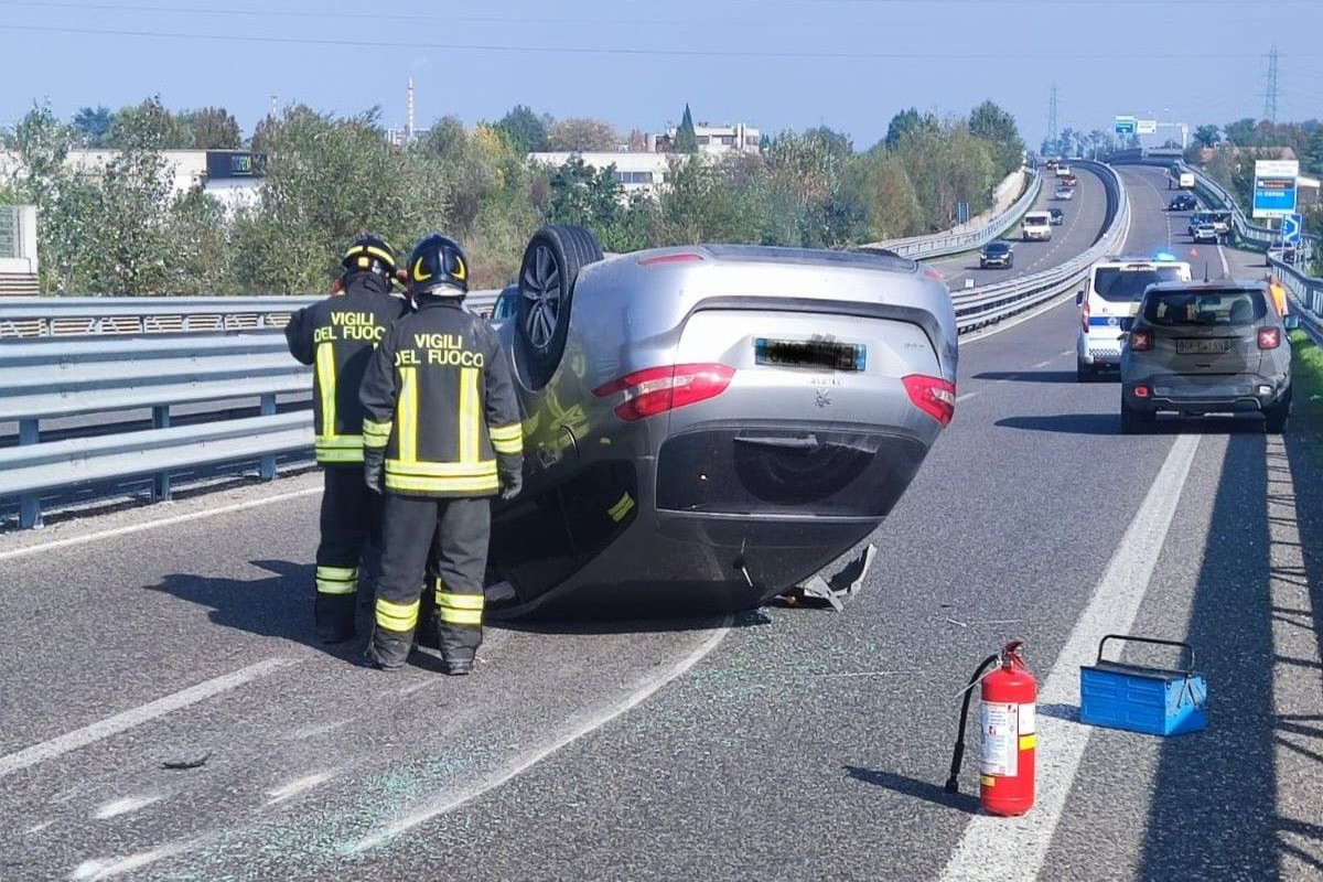 5845688169507440878.jpg incidente forli 31-10-24