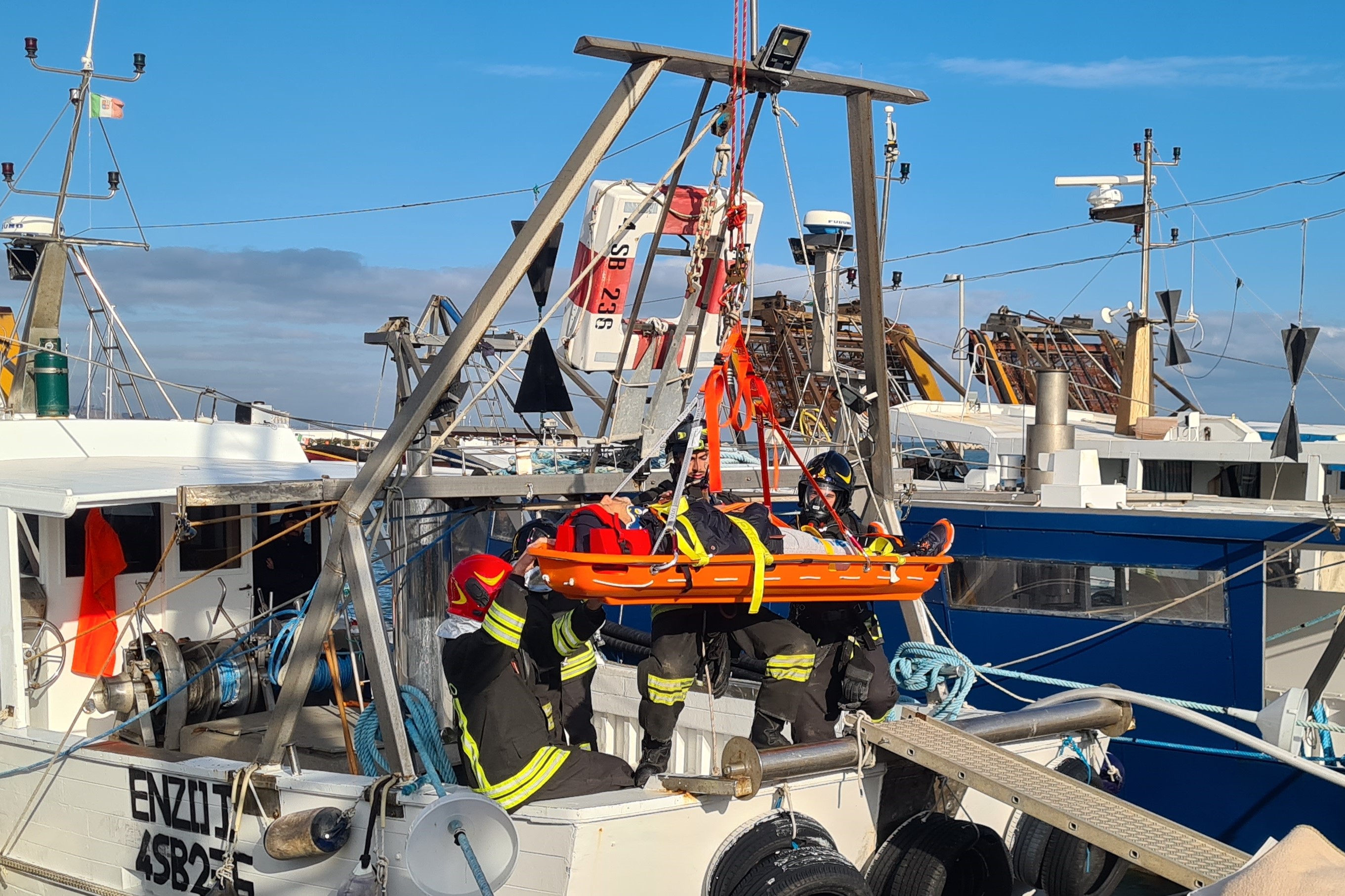 ESERCITAZIONE AL PORTO