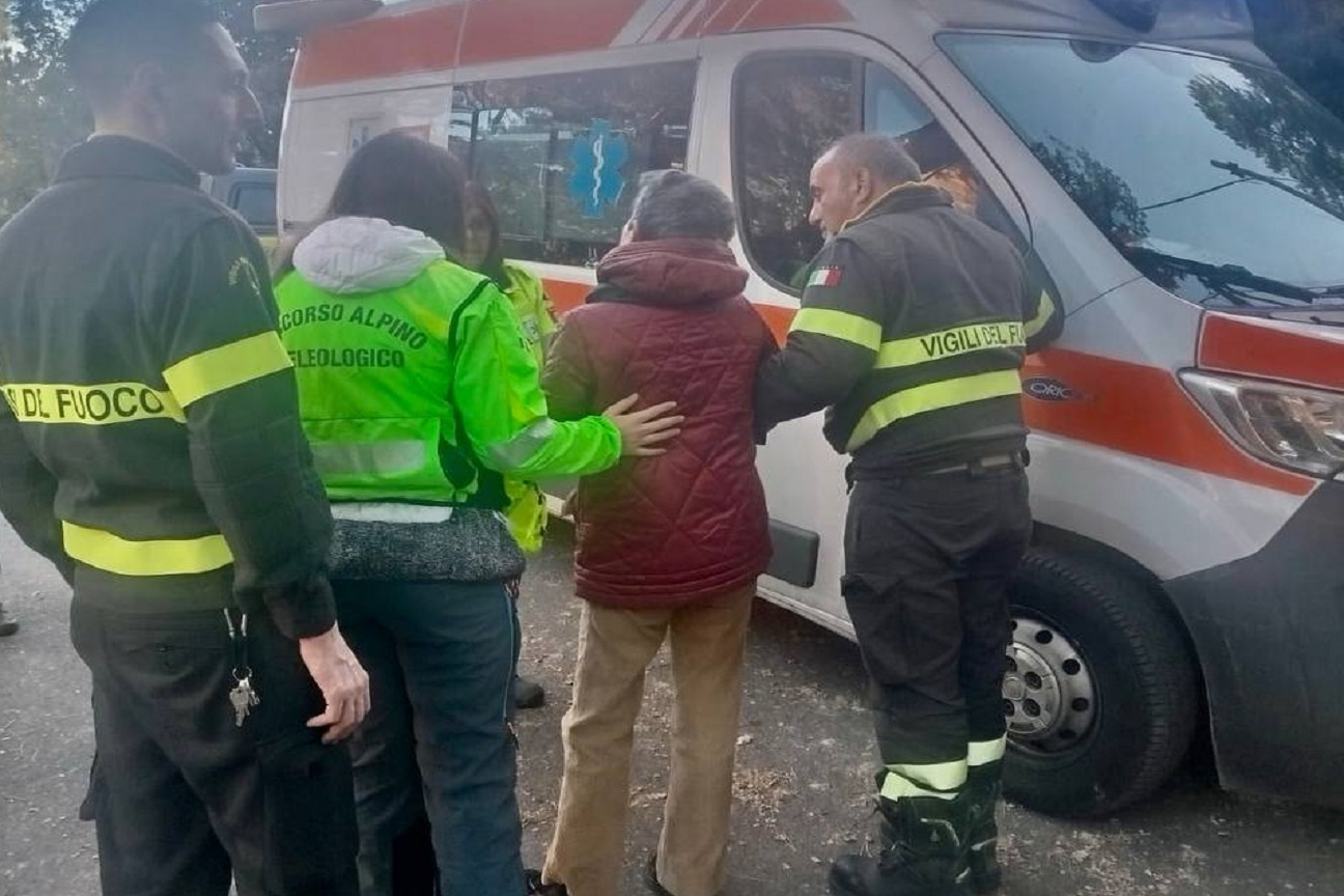 Soccorso di un'escursionista ad Etna nord