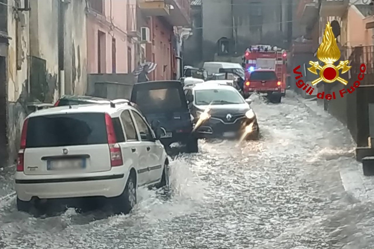 maltempo costa Ionica ad Acireale e Giarre