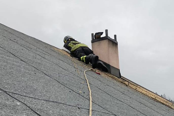 Incendio canna fumaria zeonis.jpg Incendio canna fumaria