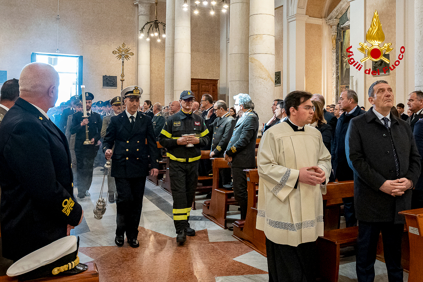 I Vigili del Fuoco partecipano al Giubileo delle Forze Armate e di Polizia in Sardegna