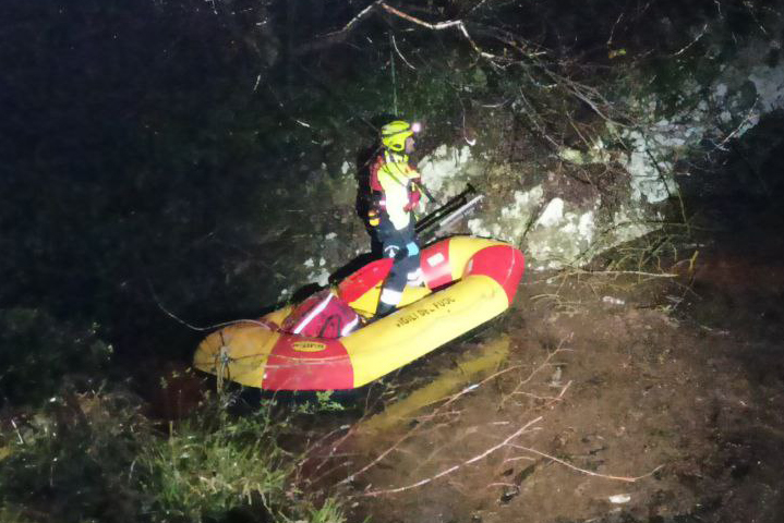 Soccorso uomo caduto nel lago di Redona Soccorso uomo caduto nel lago di Redona