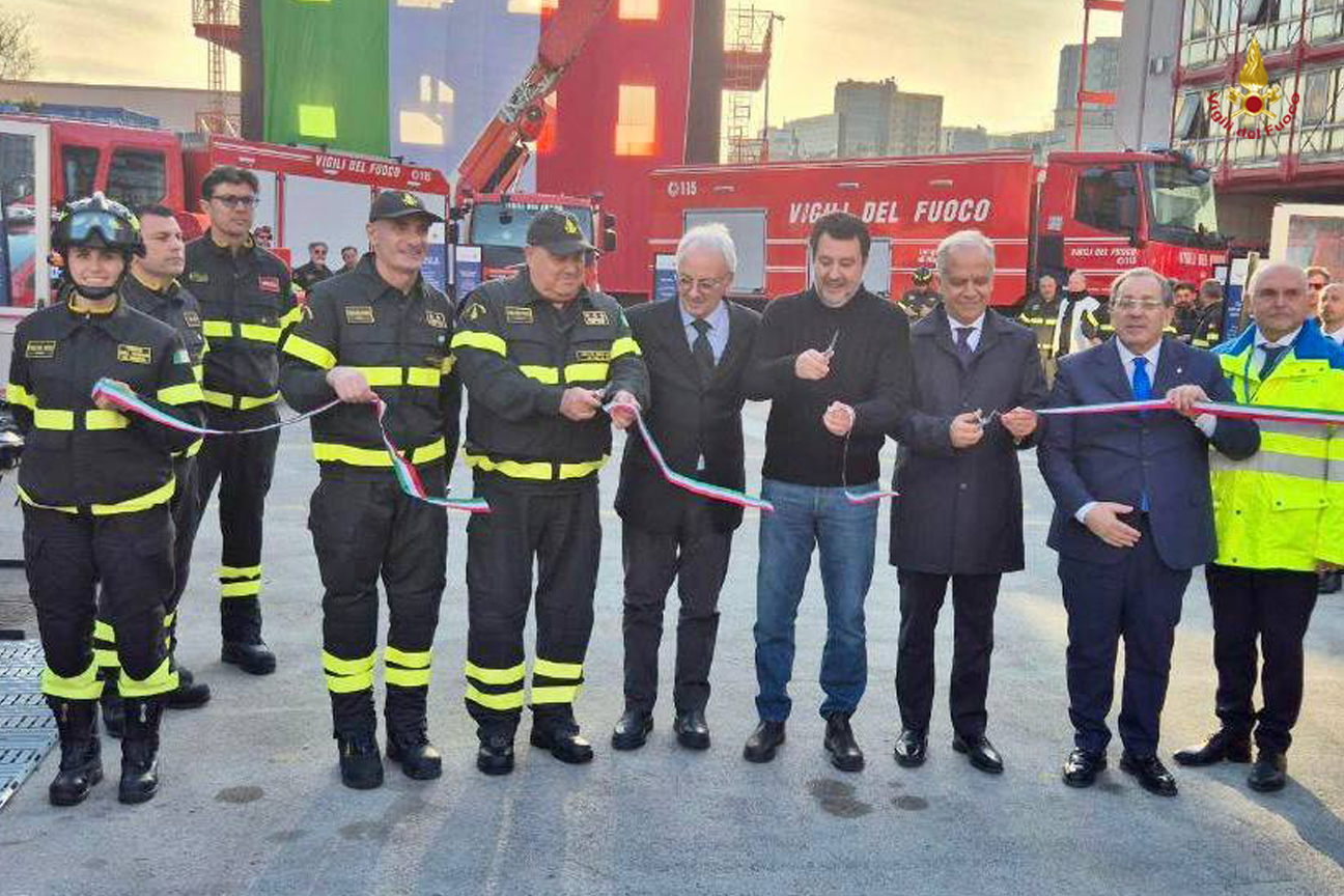 Consegna mezzi Capodimonte