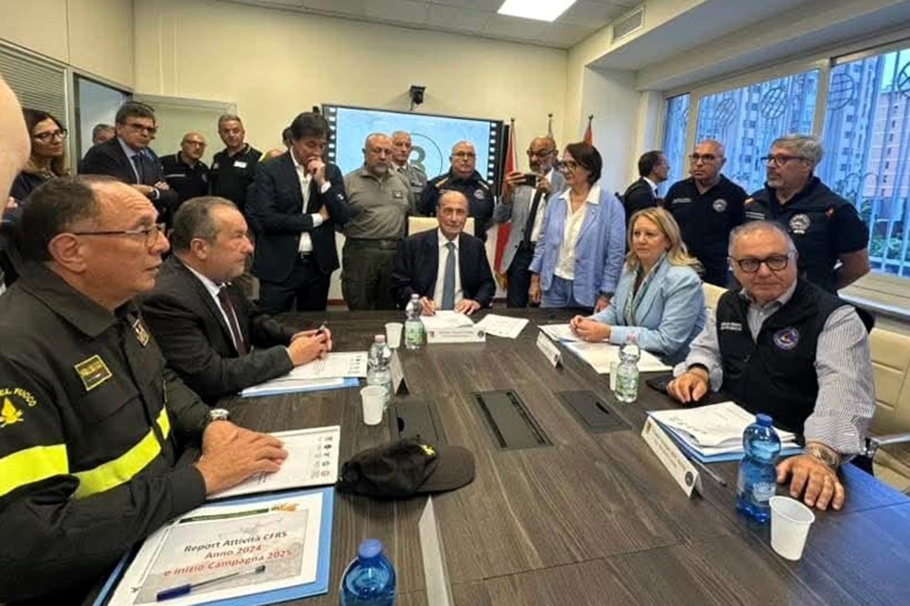 Firmata convenzione AIB