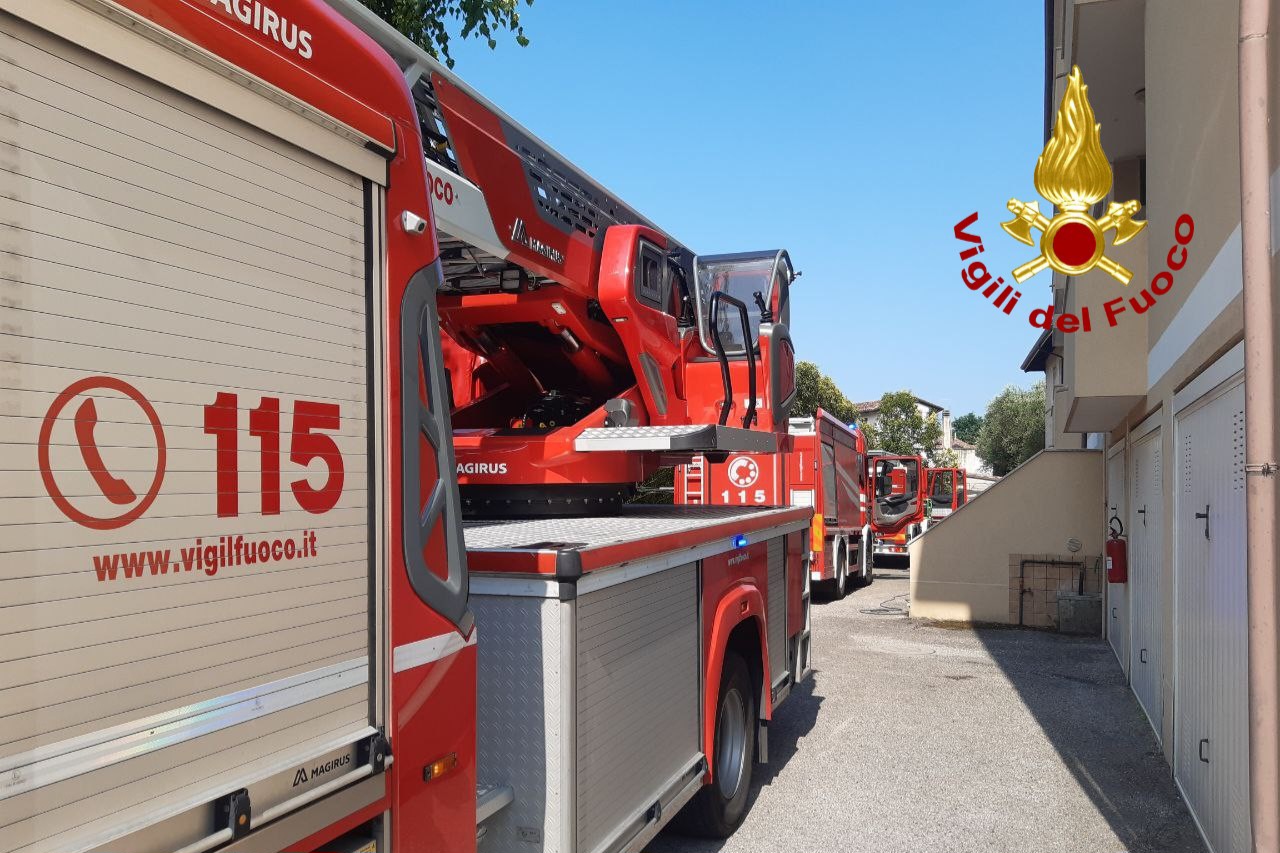 Incendio appartamento S. Vito al Tagliamento Incendio appartamento S. Vito al Tagliamento