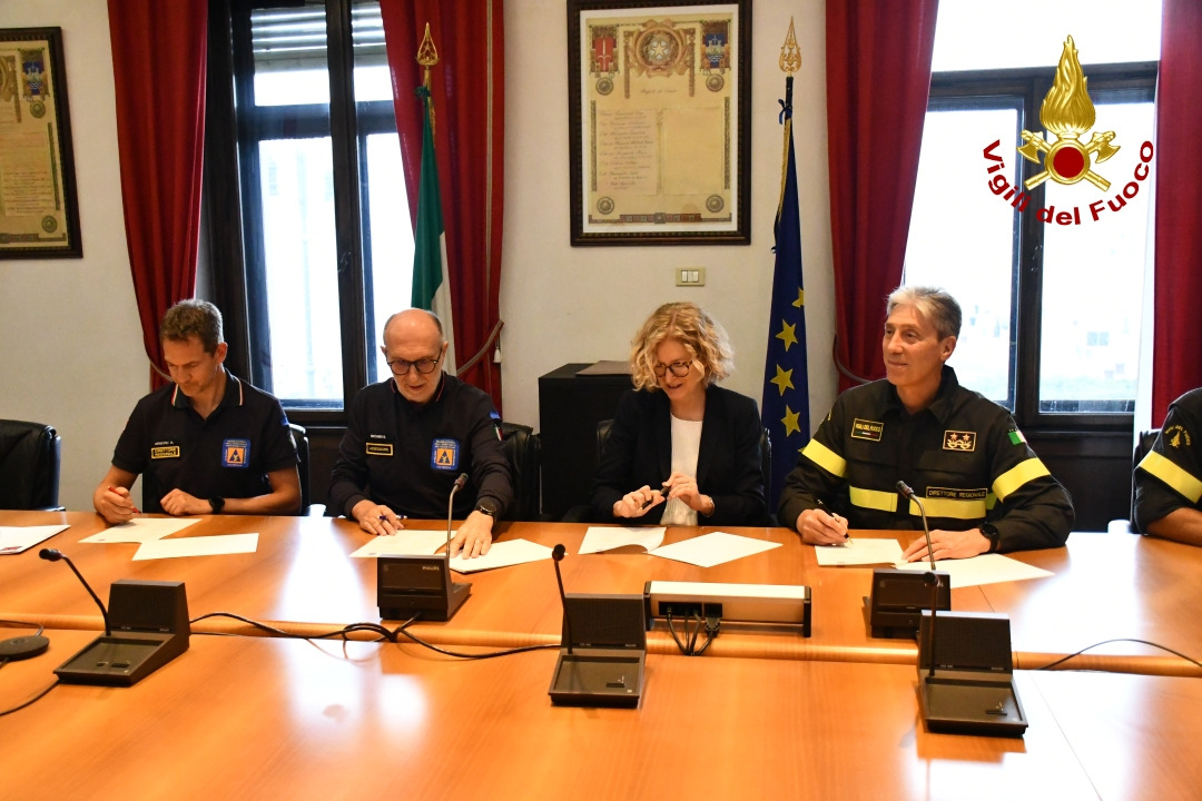 Firma convenzione Firma convenzione